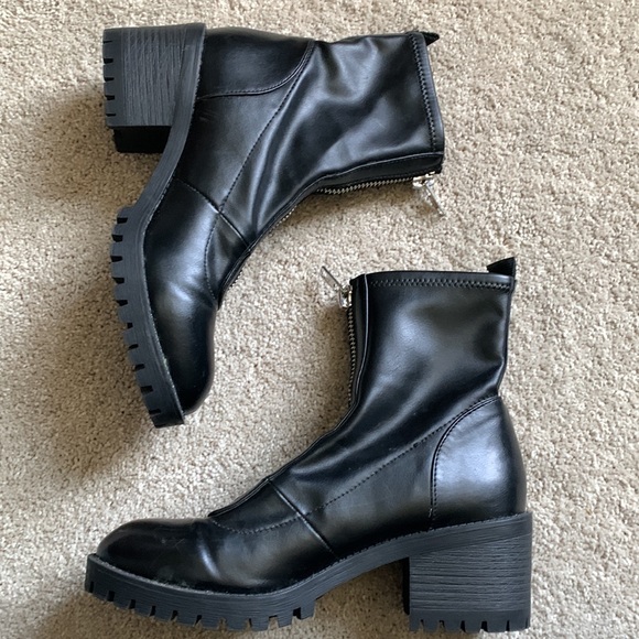 Madden Girl zip up boots - Picture 3 of 6